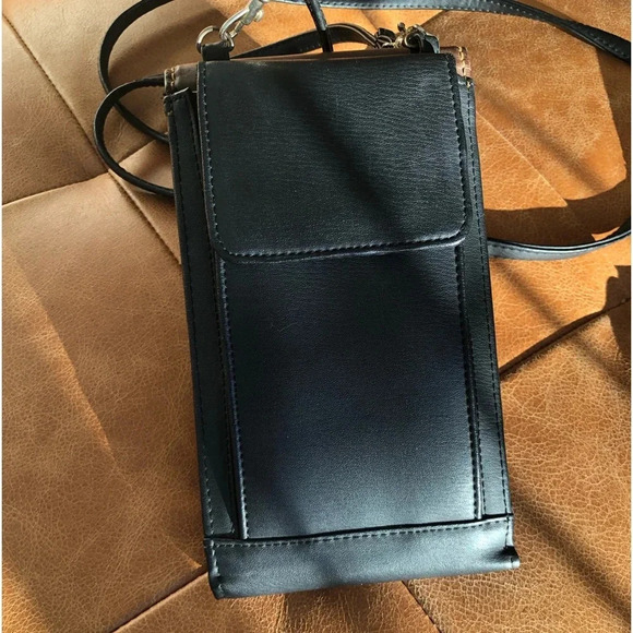 Vintage Basic  Equipment Rugged Gear Crossbody Wallet - Removable strap - Picture 2 of 7